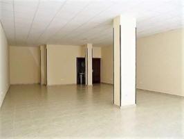 Local comercial en venta en Valdepeñas, Calle Constitución photo 0