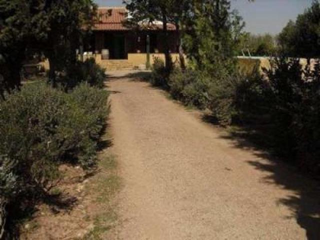 Chalet en venta en Valdepeñas, Polígono Entrecaminos photo 0