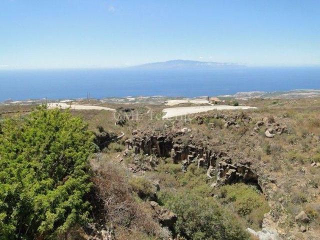 Chalet en venta en Adeje photo 0