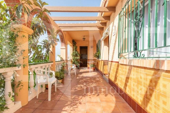 Chalet en venta en Torrox, Torrox Costa photo 0