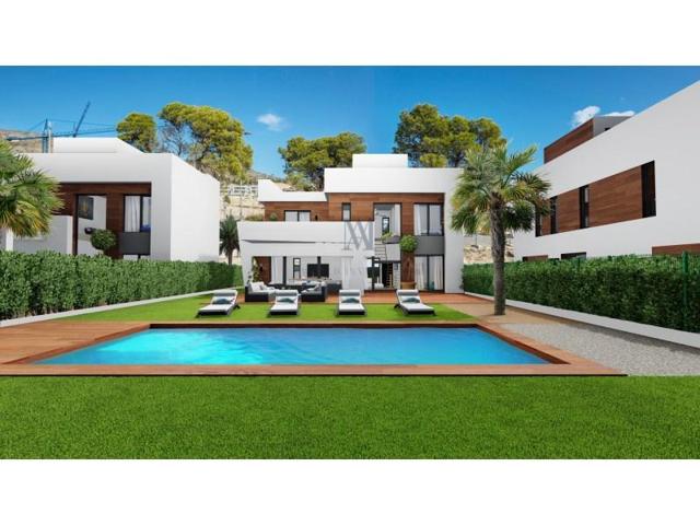 Chalet en venta en Benidorm photo 0