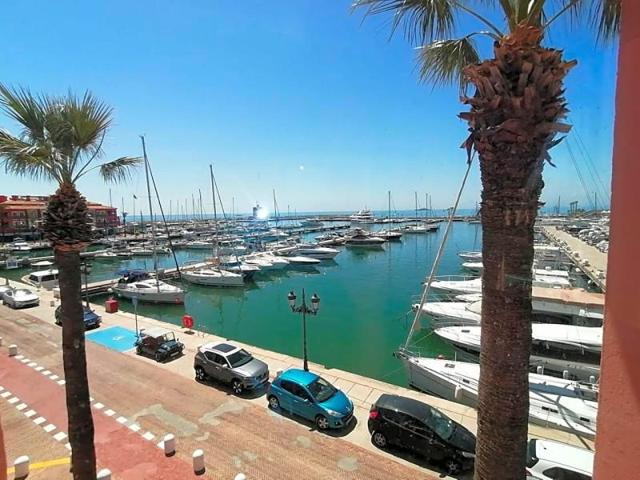 Piso en venta en Sotogrande photo 0