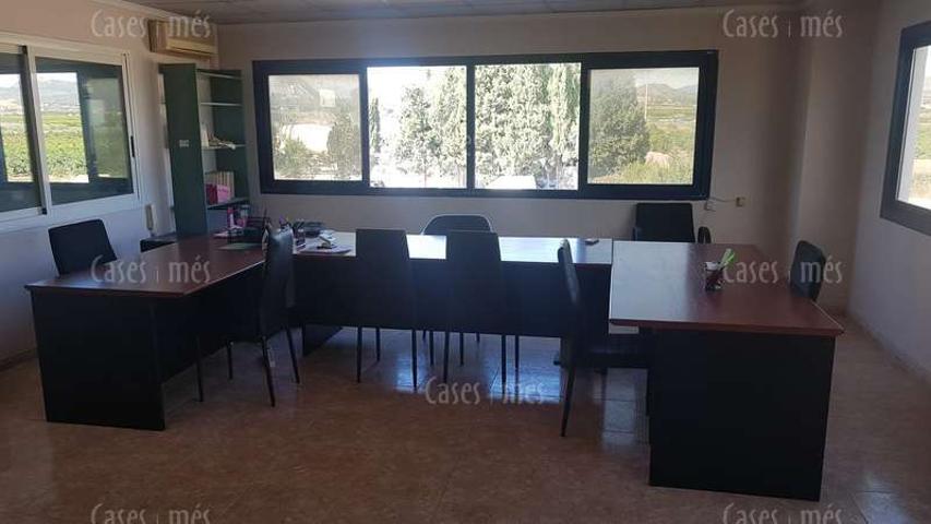 Local comercial en venta en Massamagrell photo 0