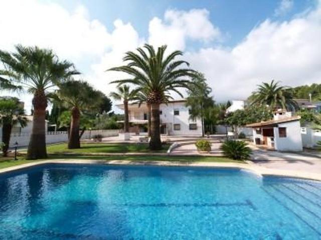 Chalet en venta en Denia, Las rotas photo 0