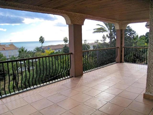 Chalet en venta en Santa Pola photo 0