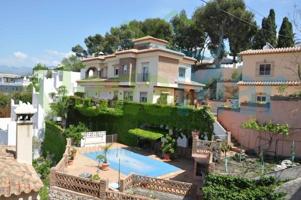 Chalet en venta en Almuñécar, Cuesta Los Pinos, 18690 photo 0