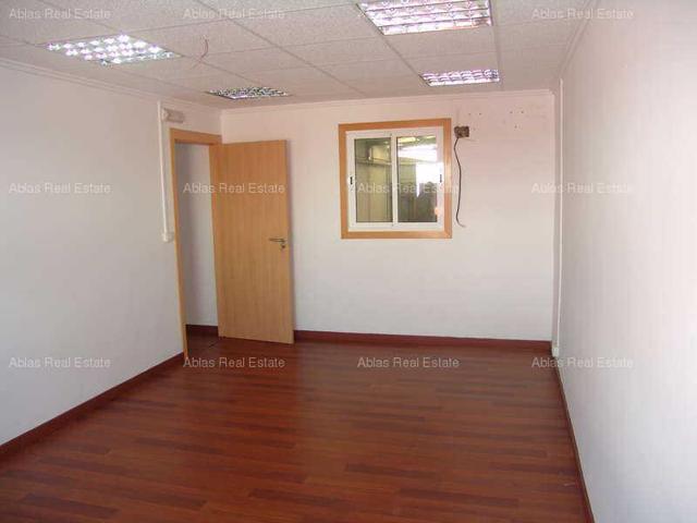Local comercial en venta en Catarroja, Polígono Industrial El Bony photo 0