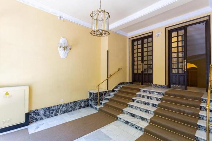 Piso en venta en Madrid photo 0