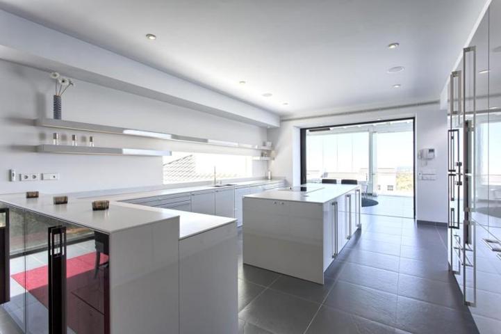 Chalet en venta en Benahavís photo 0