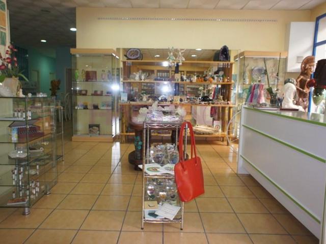 Local comercial en venta en Aldaia photo 0