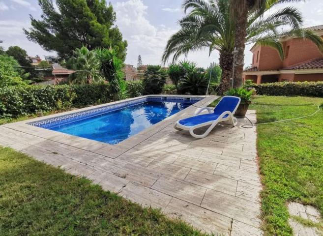 Chalet en venta en Castellvell del Camp, Castellmoster photo 0