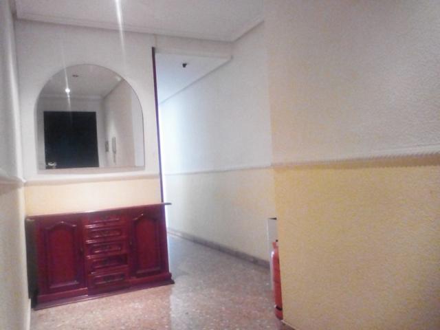 Piso en venta en Picassent photo 0