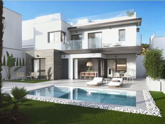 Chalet en venta en San Miguel de Salinas photo 0