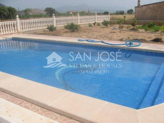 Chalet en venta en Aspe, Aspe photo 0