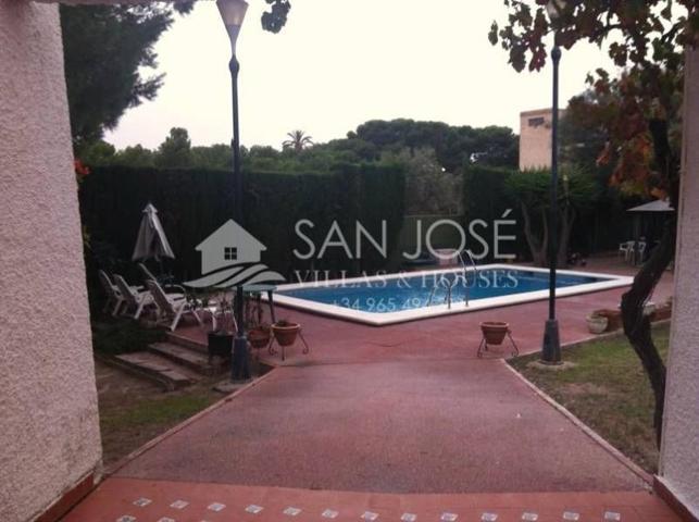 Chalet en venta en Alicante, Vistahermosa photo 0