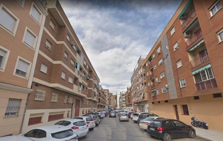 Local comercial en venta en Badajoz, María Auxiliadora photo 0