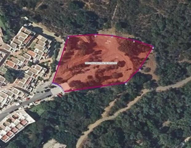 Terreno en venta en Marbella, Costa del Sol Occidental-Área de Marbella photo 0