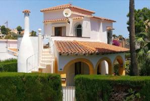 Chalet en venta en Denia, GALERETES photo 0