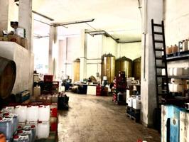 Local comercial en venta en Alicante, Altozano photo 0