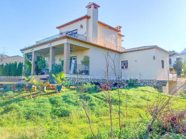 Chalet en venta en Denia photo 0