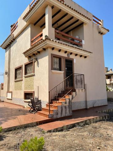 Chalet en venta en Torrevieja, Los altos photo 0