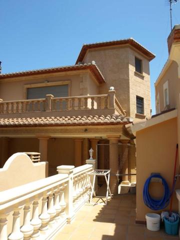 Chalet en venta en Denia, Galeretes photo 0