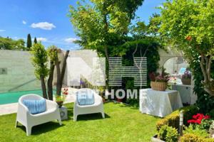 Chalet en venta en Pozuelo de Alarcón, Calle Prado del Rey, 101, 28223 photo 0