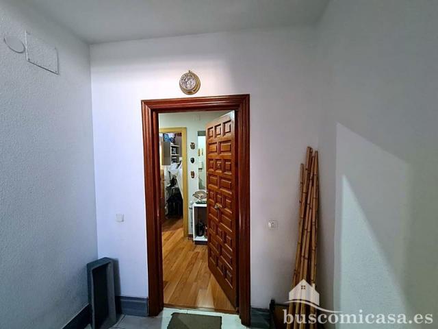 Piso en venta en Linares, Calle Francisco de Orellana, 23700 photo 0