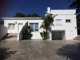 Chalet en venta en Moraira, San Jaime photo 0