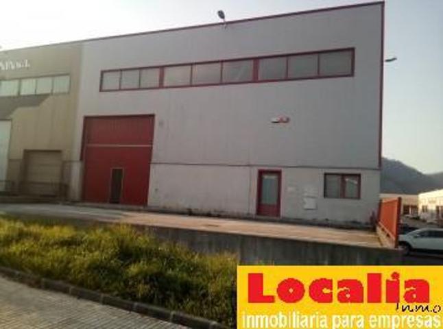 Nave industrial en venta en Los Corrales de Buelna, Calle de Alfonso Álvarez Miranda, 39400 photo 0