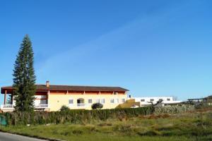 Edificio en venta en Oliva photo 0