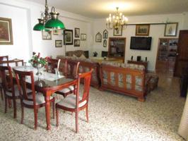 Piso en venta en Lucena, Calle Maquedano, 14900 photo 0