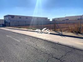 Terreno en venta en Lucena, Avenida de La Rioja, 14900 photo 0