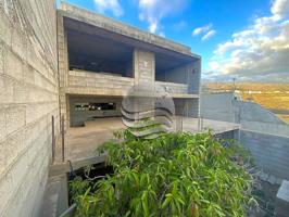 Edificio en venta en Arona, Calle Gran Rey, 38627 photo 0