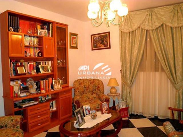 Chalet en venta en Rute, Calle Bonilla, 14960 photo 0