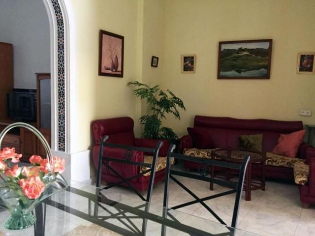 Casa en venta en Algodonales, Centro photo 0