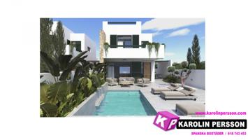 Chalet en venta en Daya Nueva, Calle Manuel de Falla, 03159 photo 0