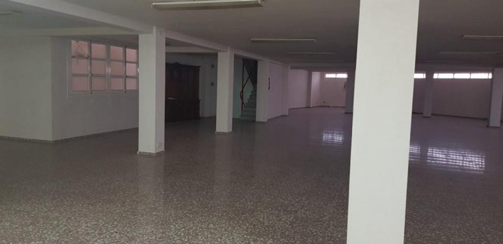 Edificio en venta en Crevillent, Carretera crevillente photo 0
