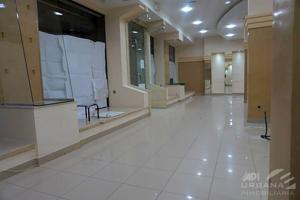 Local comercial en alquiler en Lucena, LAS TIENDAS photo 0