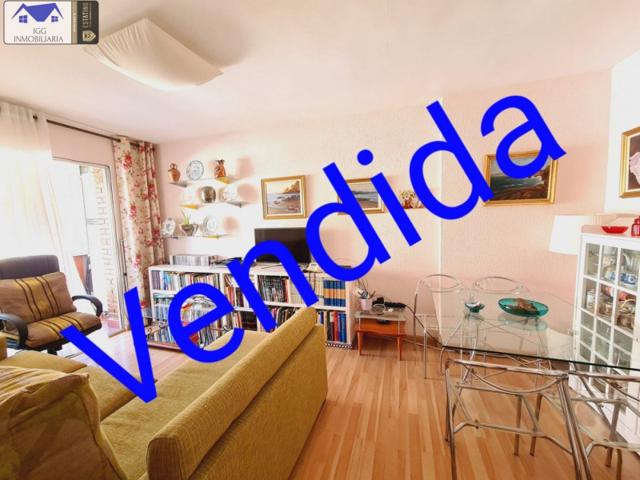 Piso en venta en Sevilla, Barrio León - Tardón photo 0