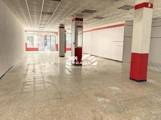 Local comercial en alquiler en Lucena, Calle el Peso, 14900 photo 0