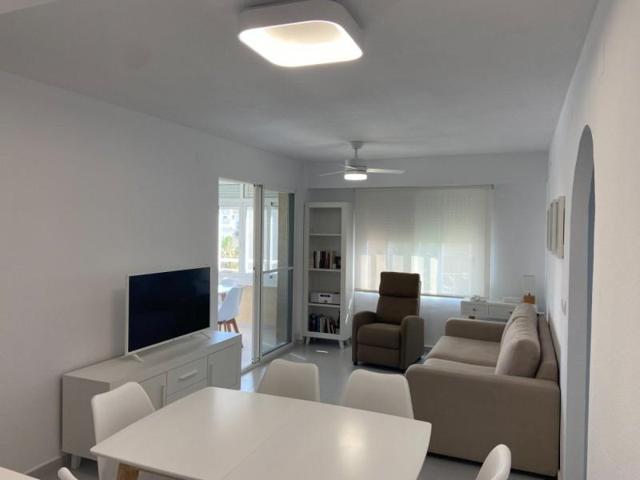 Piso en venta en Alicante, El Palmeral-Urbanova-Tabarca photo 0