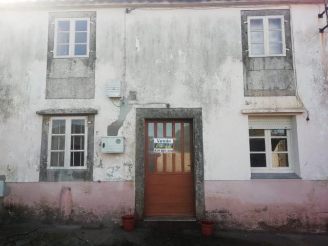 Casa en venta en Cabana de Bergantiños, TELLA photo 0