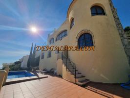 Chalet en venta en Benitachell, Casco urbano photo 0