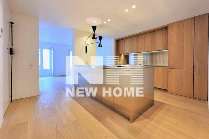 Piso en venta en Madrid, Calle de San Lorenzo, 28004 photo 0