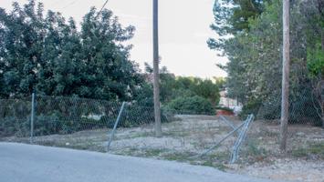 Terreno en venta en Denia, MON MITAD photo 0