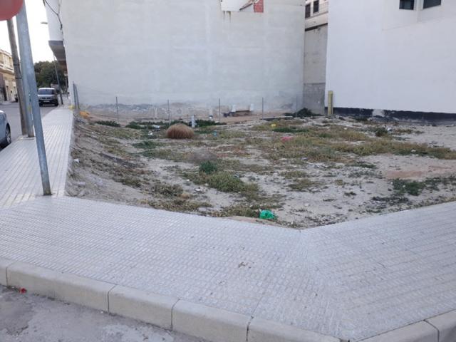 Terreno en venta en Cox, 03350 photo 0