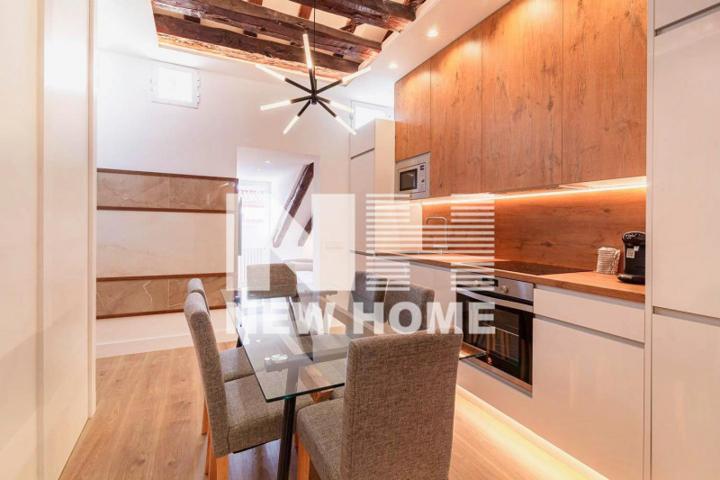 Piso en venta en Madrid, Calle del Espíritu Santo, 28004 photo 0