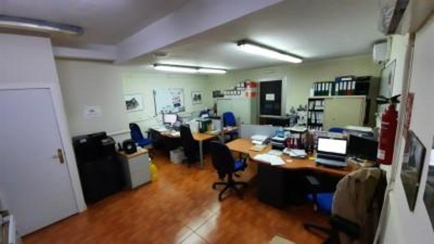 Local comercial en venta en Córdoba, Ciudad Jardín photo 0