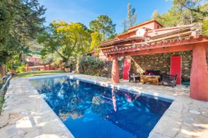 Chalet en venta en Benahavís, Costa del Sol Occidental-Área de Marbella photo 0